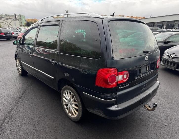 Volkswagen Sharan 4