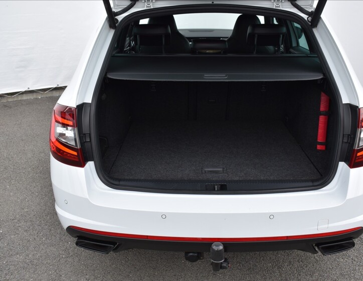Škoda Octavia 10