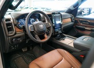 Dodge RAM 12