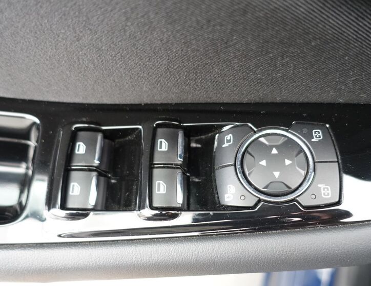 Ford S-MAX 23