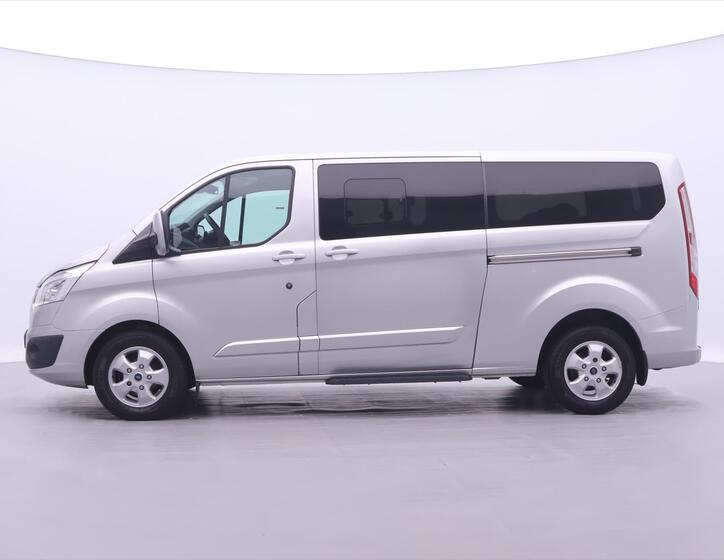 Ford Tourneo Custom 4