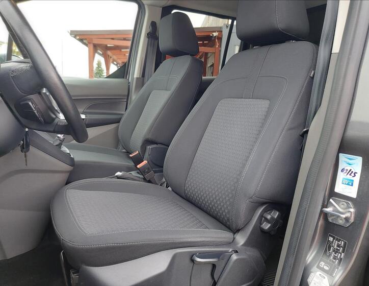 Ford Tourneo Connect 27