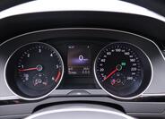 Volkswagen Passat 19