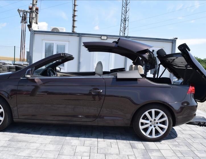 Volkswagen EOS 16
