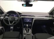 Volkswagen Arteon 9
