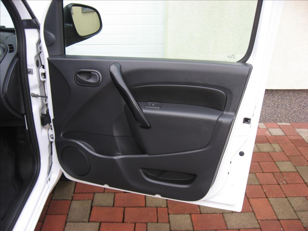 Renault Kangoo 16