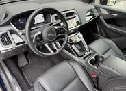 Jaguar I-Pace 8