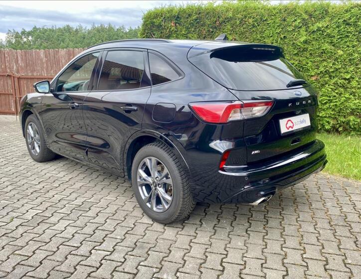 Ford Kuga 4