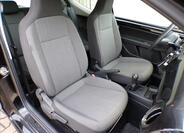 Volkswagen up! 19