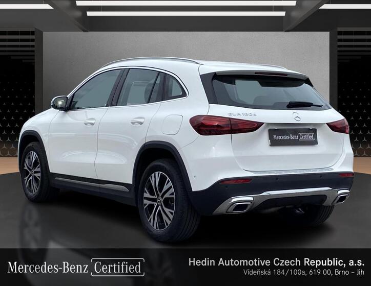 Mercedes-Benz GLA 3