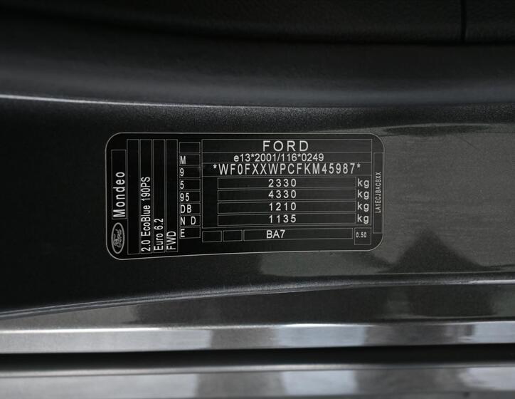 Ford Mondeo 8