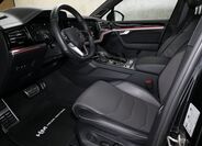 Volkswagen Touareg 10