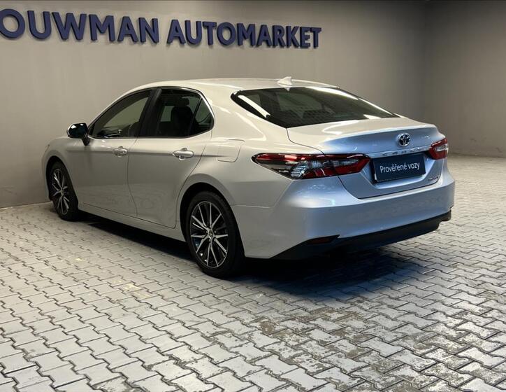 Toyota Camry 15