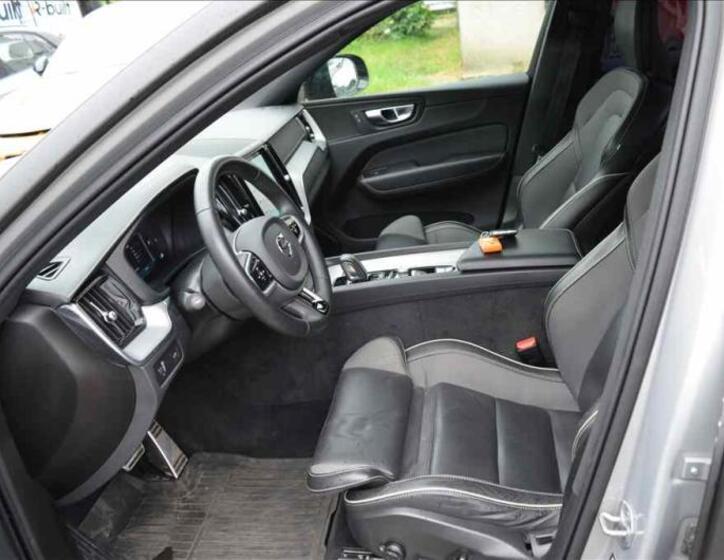 Volvo XC60 13