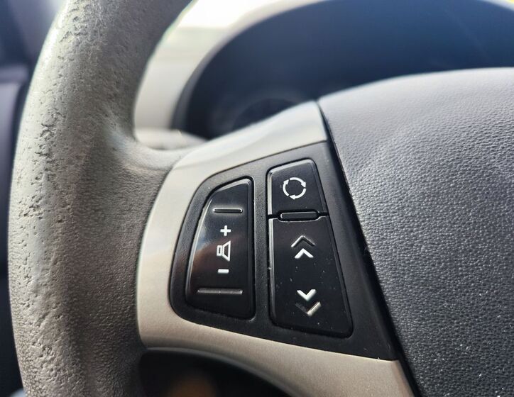 Hyundai i30 19