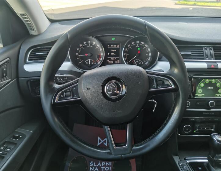 Škoda Superb 18