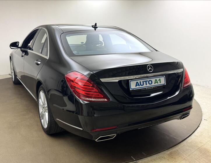 Mercedes-Benz Třídy S 6