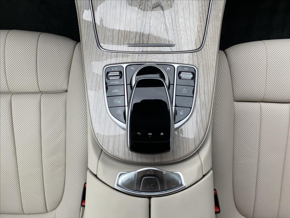 Mercedes-Benz Třídy E