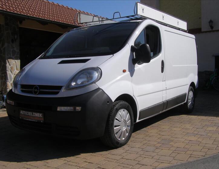 Renault Trafic 1