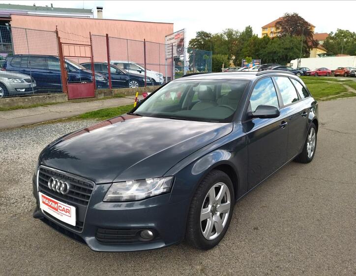 Audi A4 1