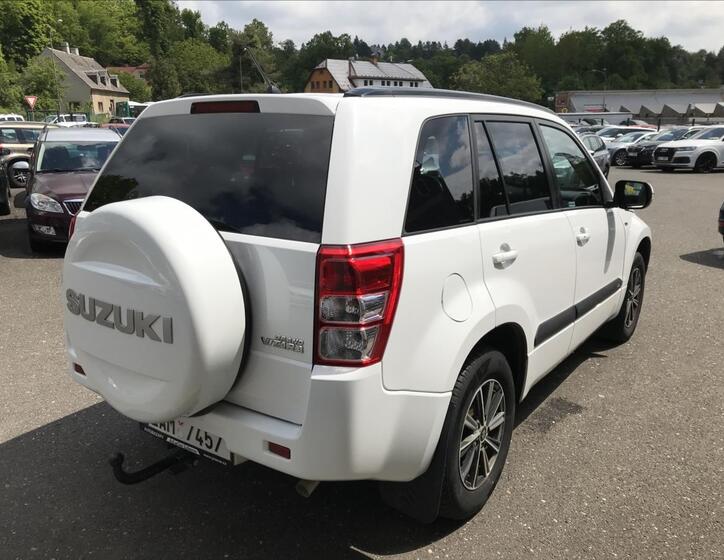 Suzuki Grand Vitara 6