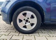 Mazda 2 32