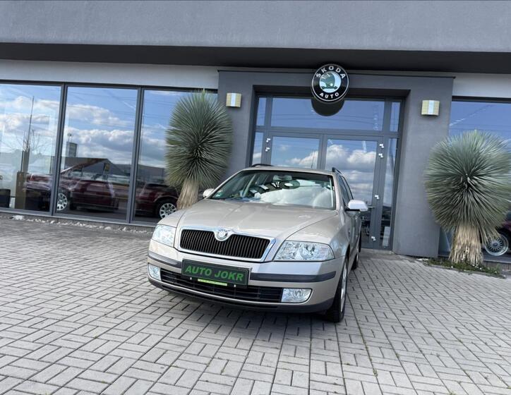 Škoda Octavia 1