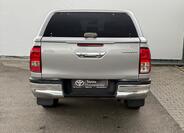 Toyota Hilux 5