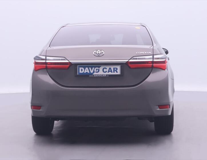 Toyota Corolla 6