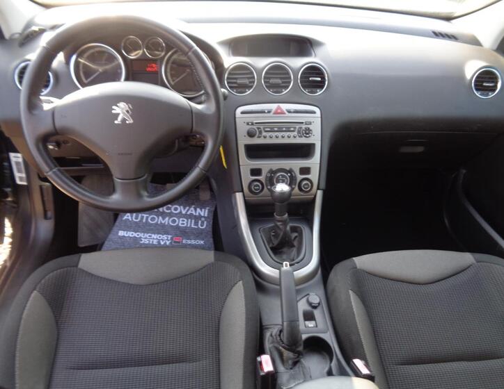 Peugeot 308 11