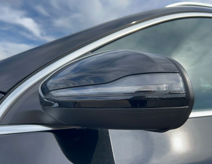 Mercedes-Benz GLA 23