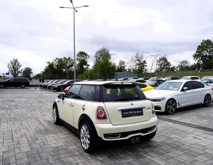 Mini Cooper S 4