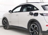 DS Automobiles DS7 Crossback 9