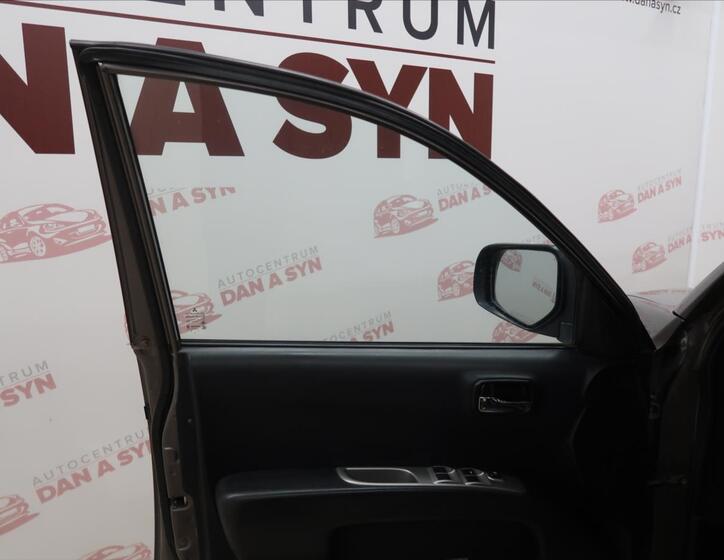 Mitsubishi L200 7