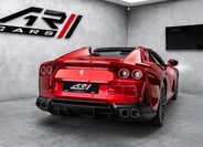 Ferrari 812 8