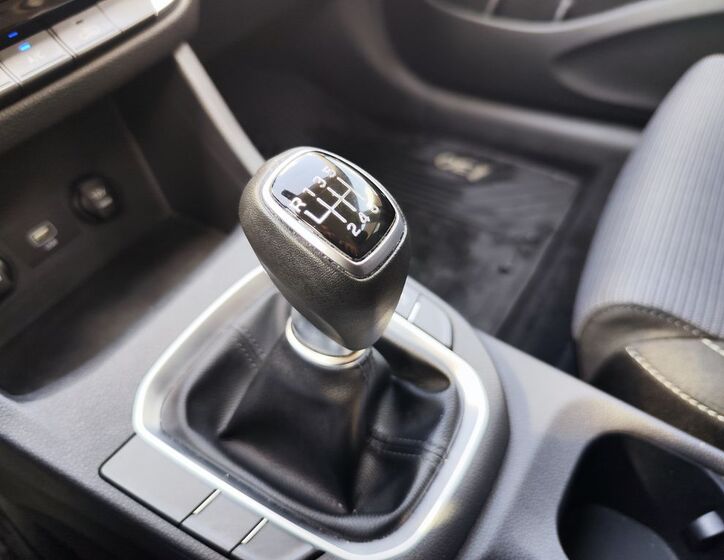 Hyundai i30 19