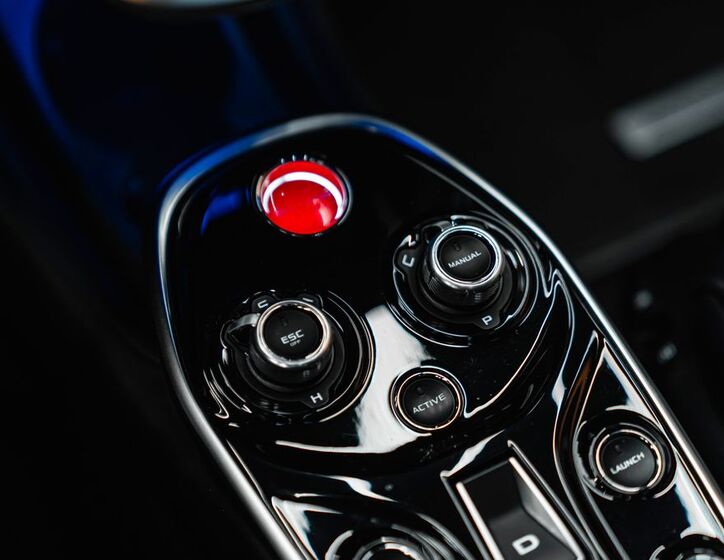 McLaren Ostatní 15