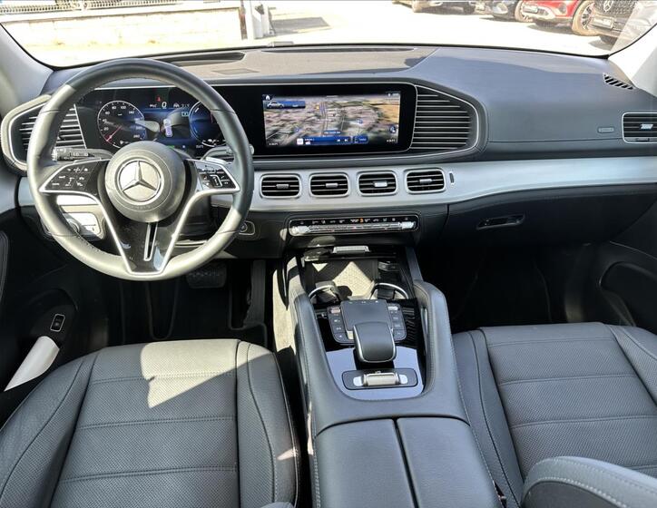 Mercedes-Benz GLE 11