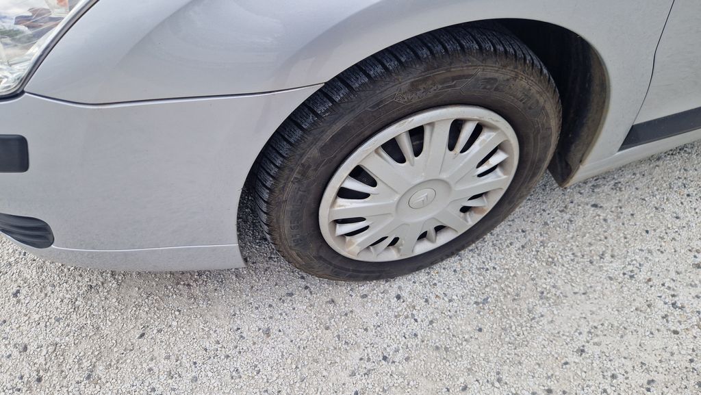 Citroën C4