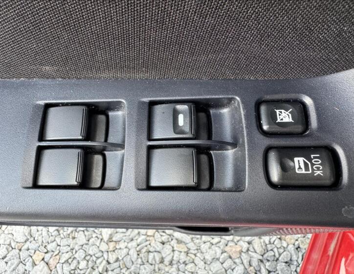 Mitsubishi Lancer 24