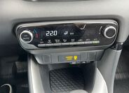 Toyota Yaris 23
