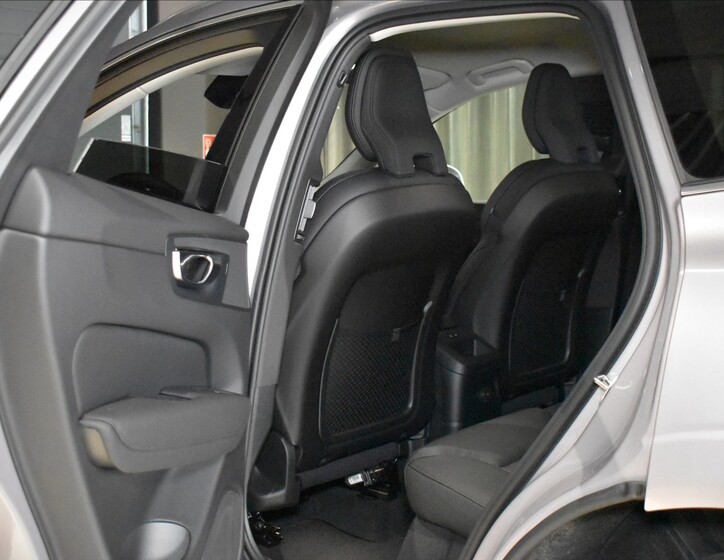 Volvo XC60 18