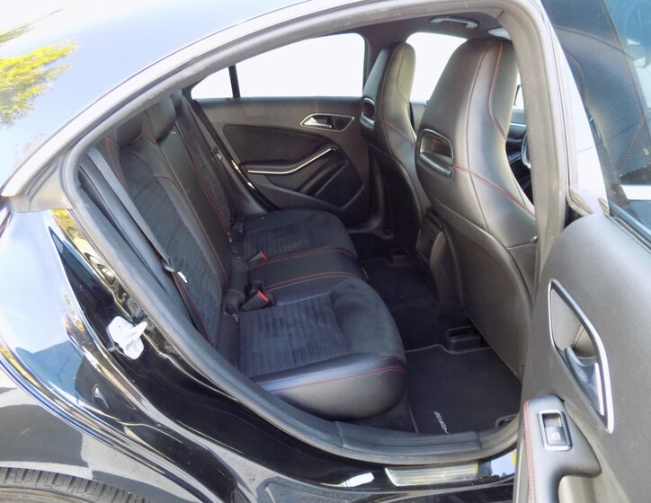 Mercedes-Benz CLA 17