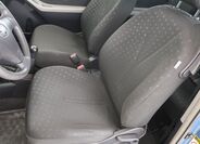 Toyota Yaris 9