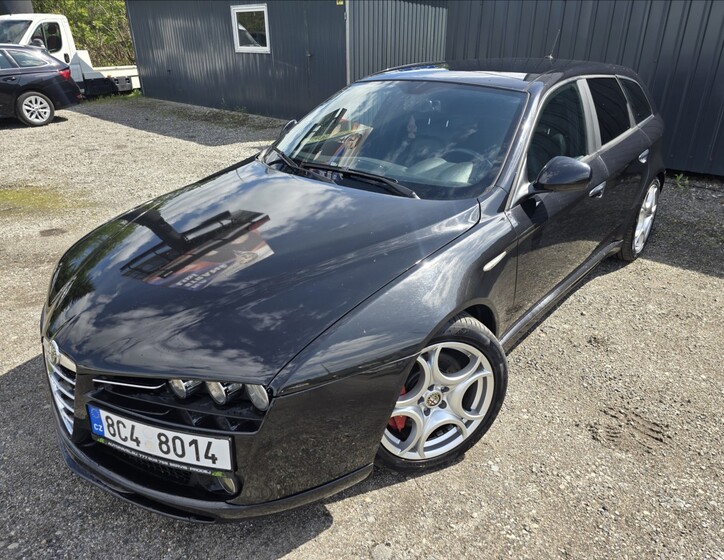 Alfa Romeo 159 1