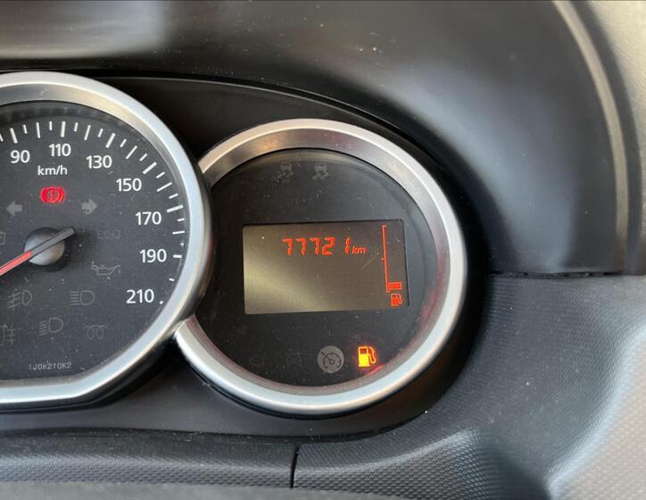 Dacia Duster 8