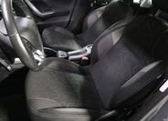Peugeot 2008 9