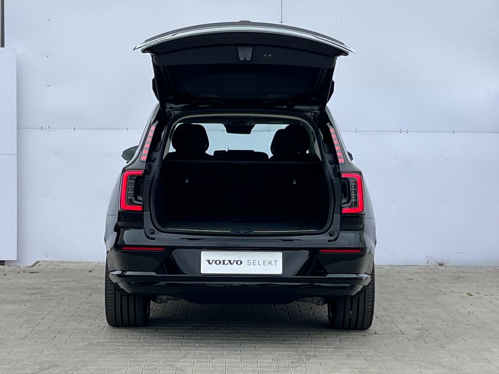 Volvo EX90