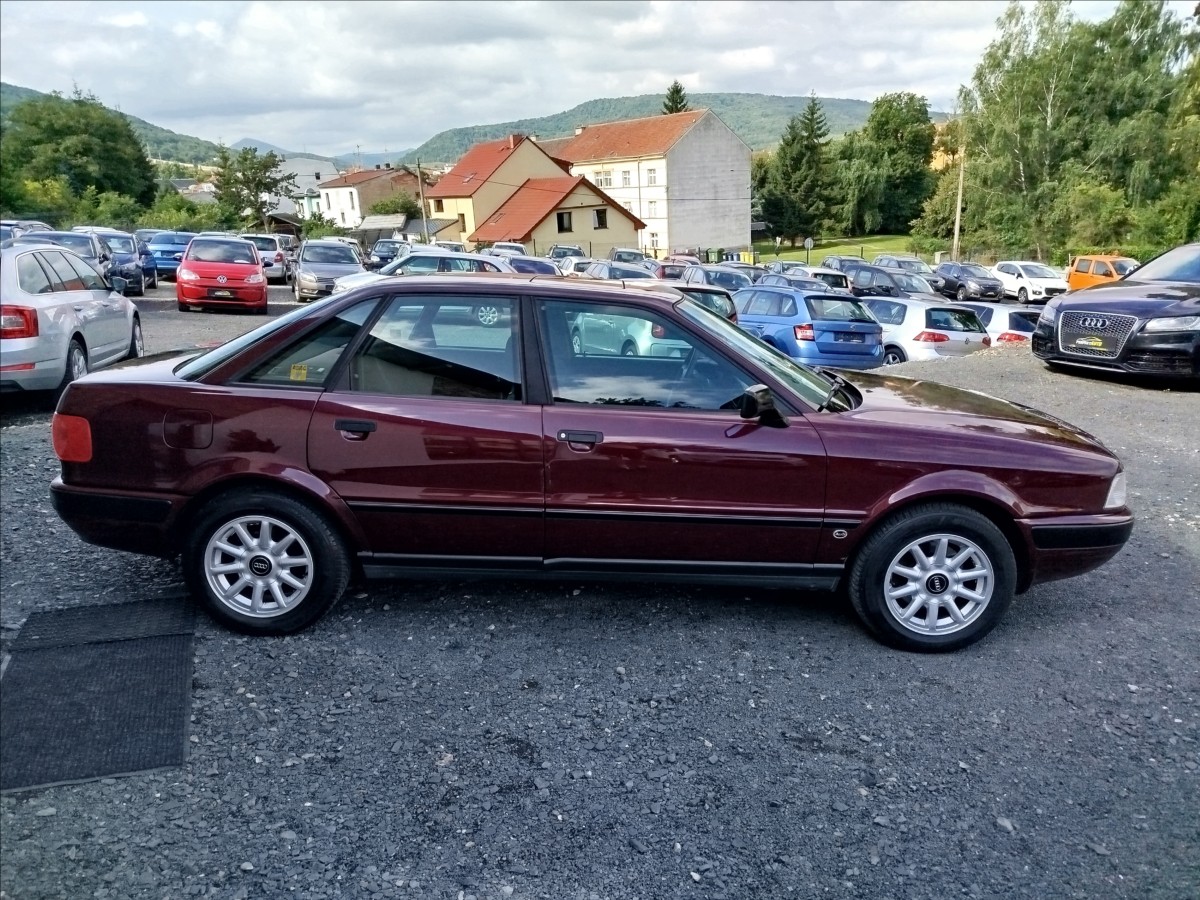 Audi 80