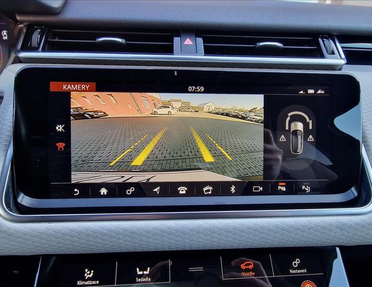 Land Rover Range Rover Velar 28